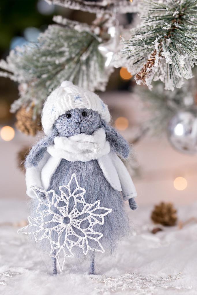 ChristmasBunny by CandyFleece